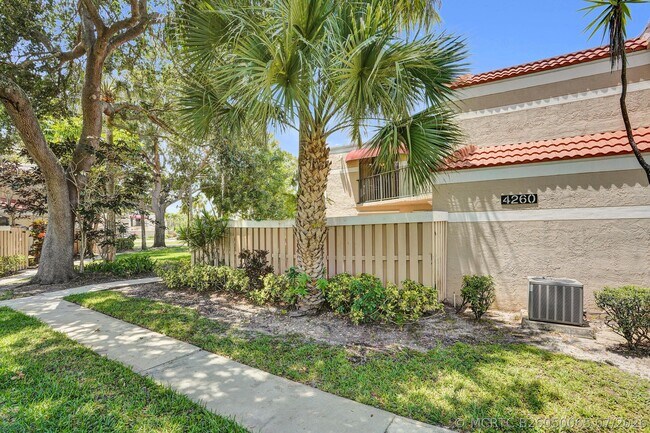 Photo - 4260 Village Dr