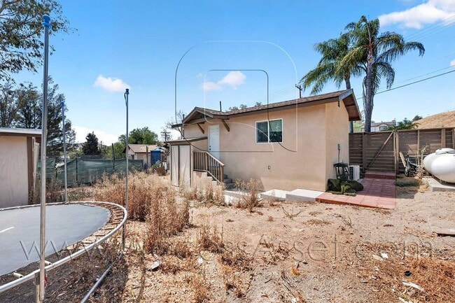 Photo - Comfortable 2 Bedroom Home with Open Living Space in Menifee
