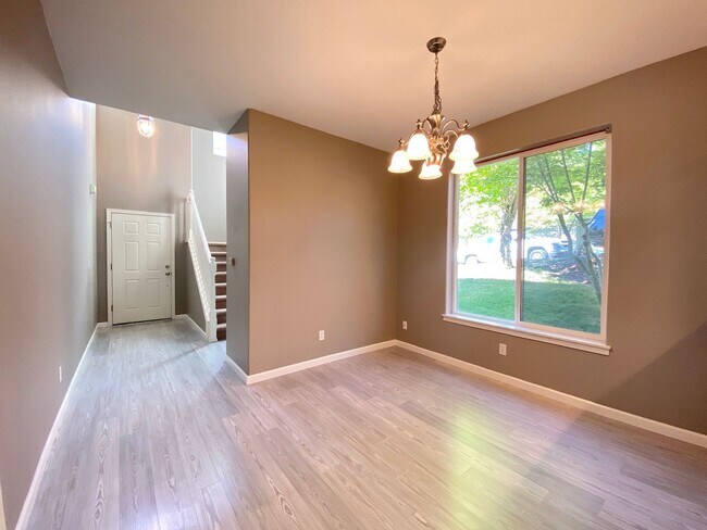 Photo - Stylish 3BR near Progress Ridge – Includes $500 Monthly Credit
