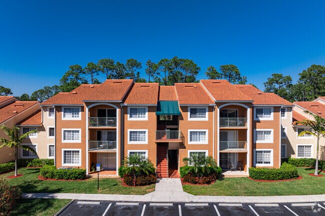 Photo - Enclave at Naples