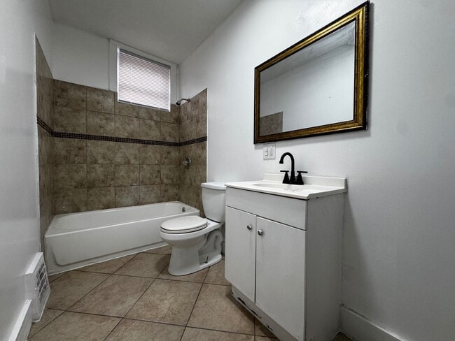 Photo - 395 E 152nd St Unidad 395 E 152 ST  5