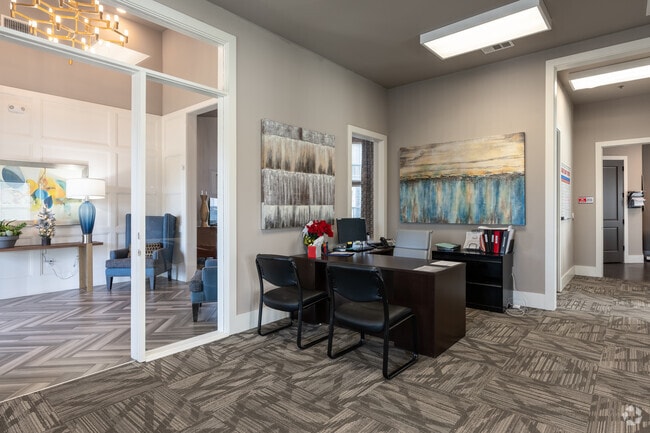 Leasing Office