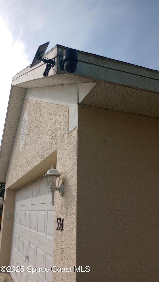 Photo - 534 White Plains Ave SW