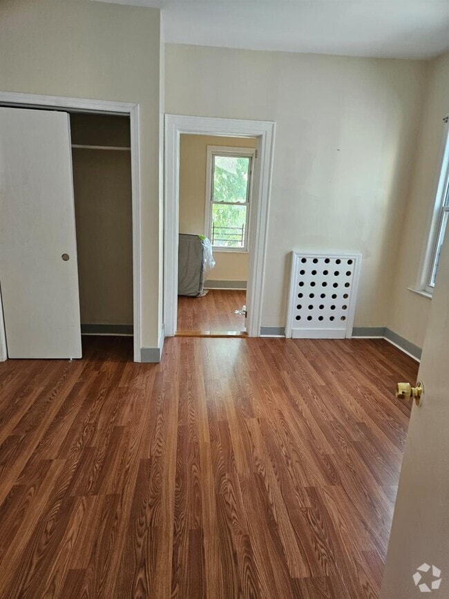 Building Photo - 4334 Barnes Ave Rental