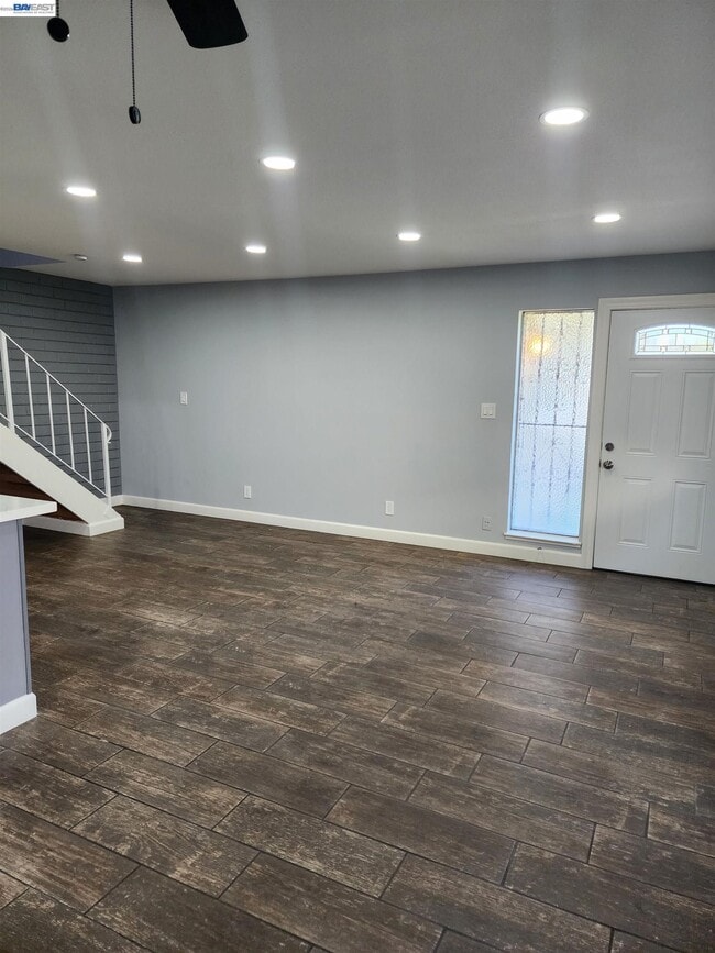 Photo - 4985 N Holt Ave