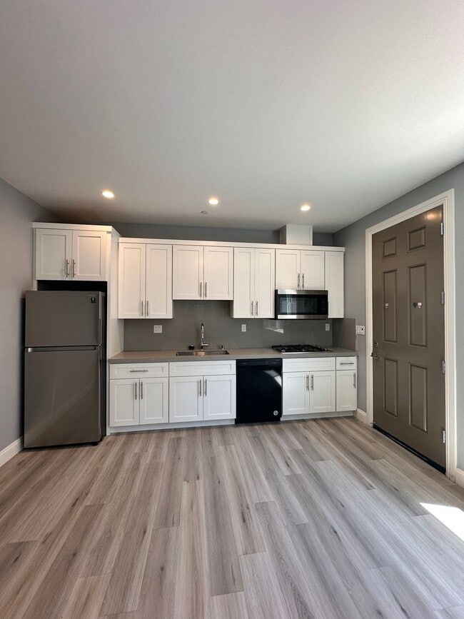 Photo - Attached separate first floor 1-bedroom, 1-bathroom suite Unit B
