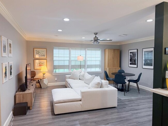 Photo - 4734 Sanford Rd