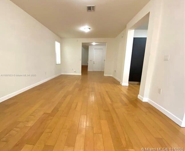 Photo - 10306 NW 70th Terrace