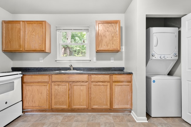 Photo - Forest Ridge