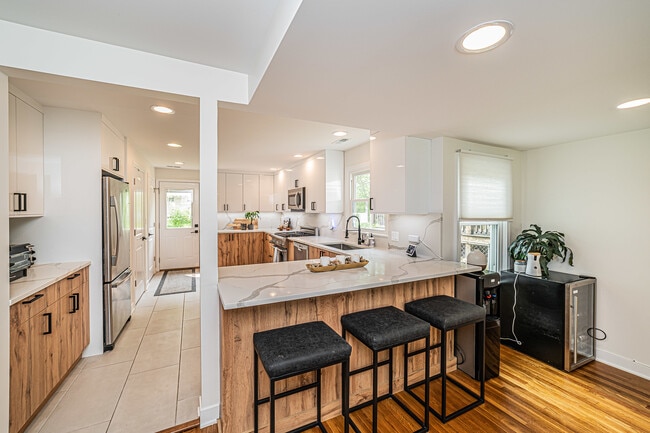 Photo - 418 S Rose St