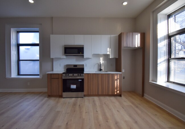 Photo - 1030 N 48th St Unit D-1A