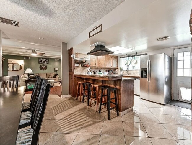 Photo - Beautiful Solar-Powered 4 Bedroom Home