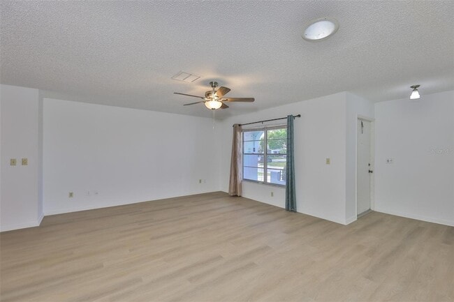 Photo - 1219 Wild Feather Ln