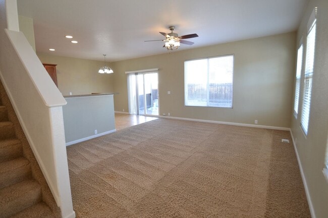 Photo - 3 Bed 2.5 Bath in Woodmen Hills w/AC