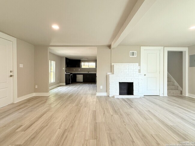 Photo - 312 Avondale Ave
