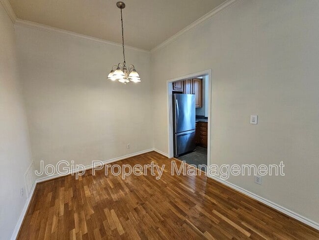 Photo - 4106 Newton Ave Unidad 102