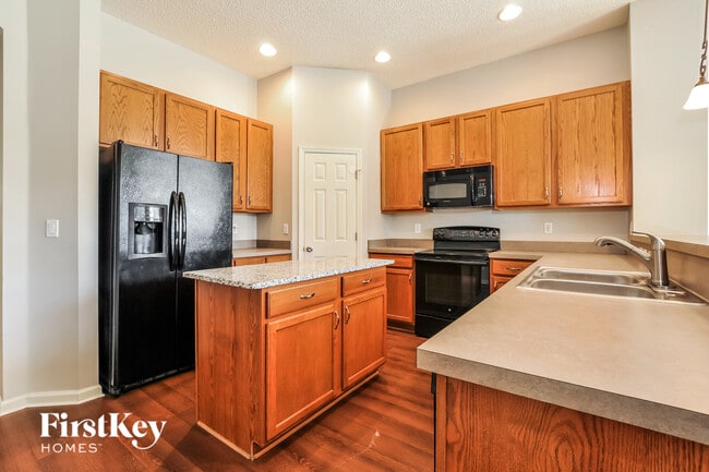 Photo - 9176 Prosperity Lake Dr