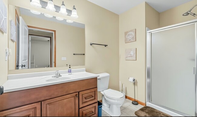 Photo - 1795 Sara Ct