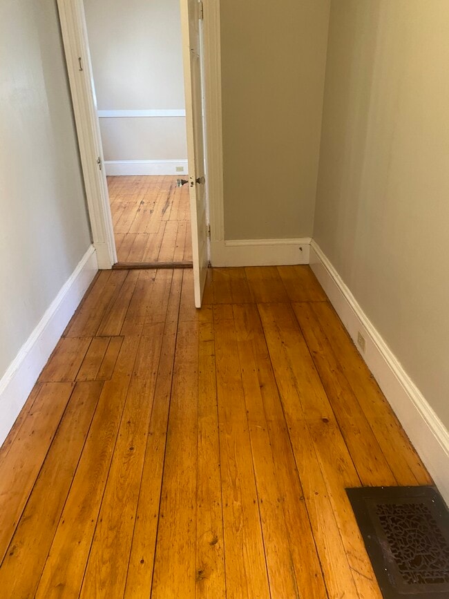 Building Photo - 55 Rindge Ave Unit 1 Rental