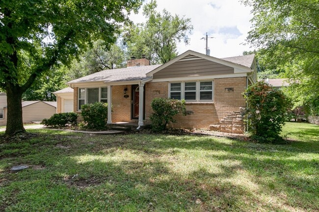 Photo - #4bedroom#2 bath#garage