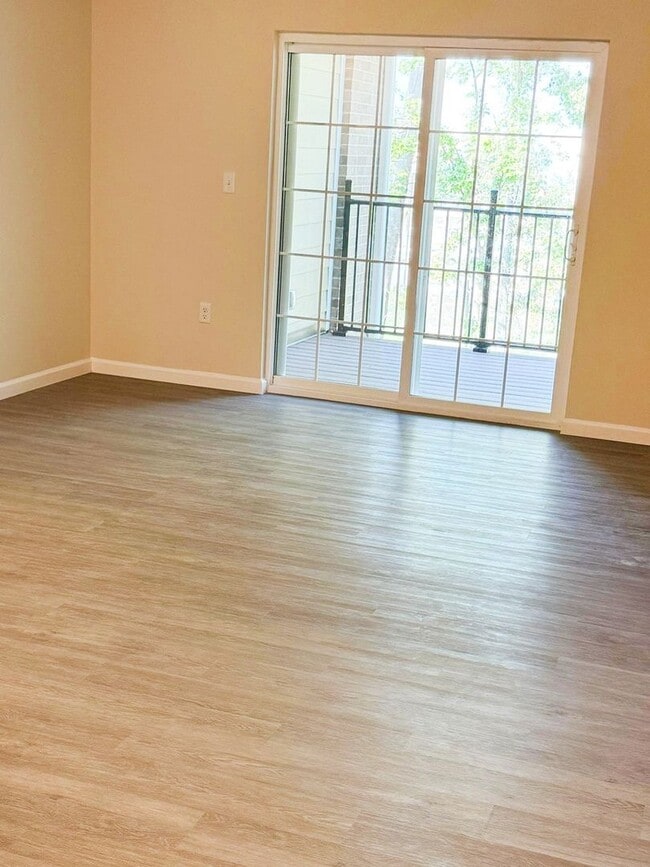 Photo - 231 Harmony Mdws Ct