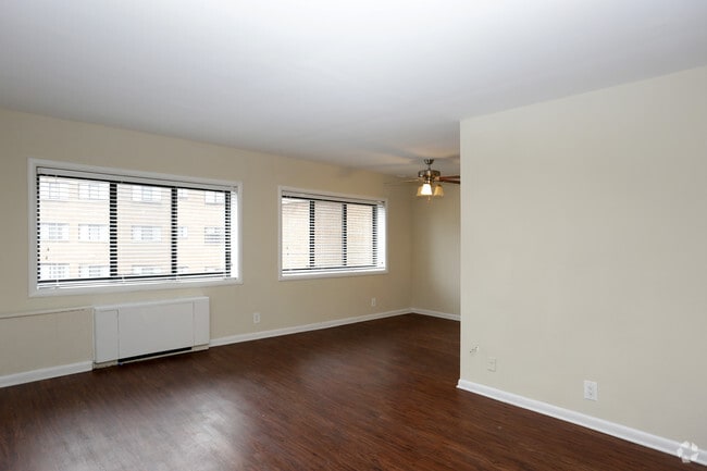 Photo - The Angelica