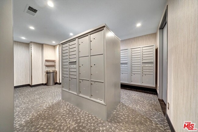 Photo - 2160 Century Pk E Unit 1406