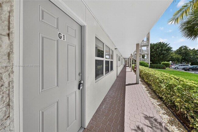 Photo - 2801 Victoria Way Unit G1