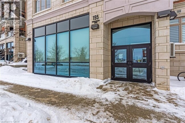 Photo - 195 Commonwealth St Unité 105