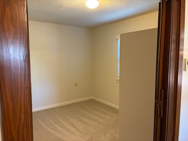 Photo - 125 E Cedar St