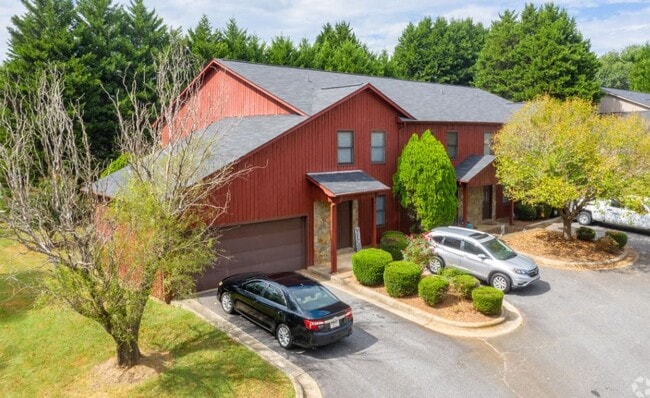 Photo - Apartments on 20th