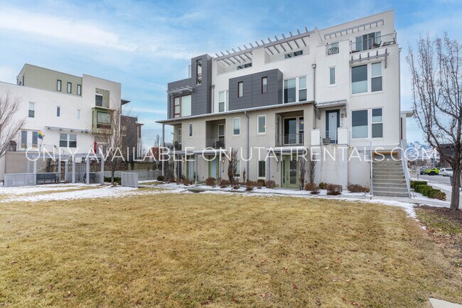 Photo - 4738 W Daybreak Rim Way