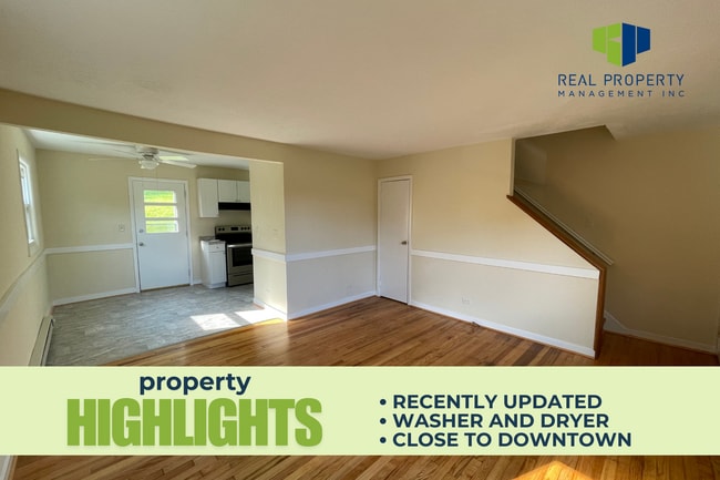 Building Photo - 1103 River Ct Unit Apt #A