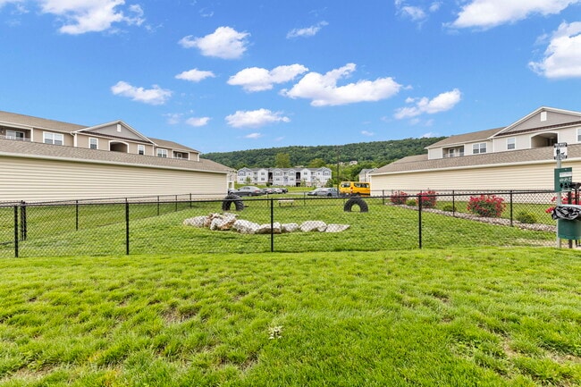 Photo - Reserve at Rock Creek