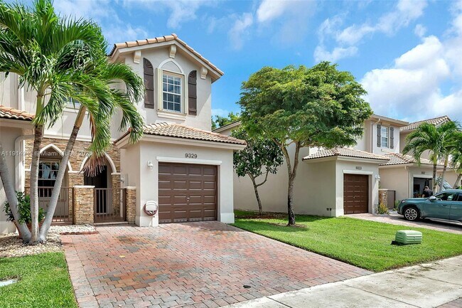 Photo - 9329 SW 221st St