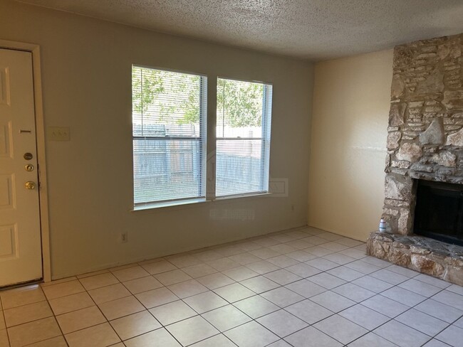 Photo - 4101 Water St