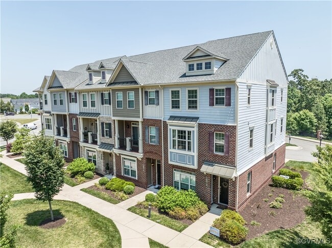 Photo - 10918 Parkshire Ln Townhome