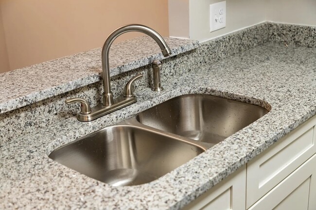 Photo - Cameron Crossing