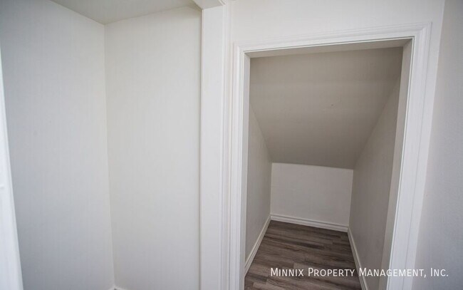 Photo - 6040 24th St