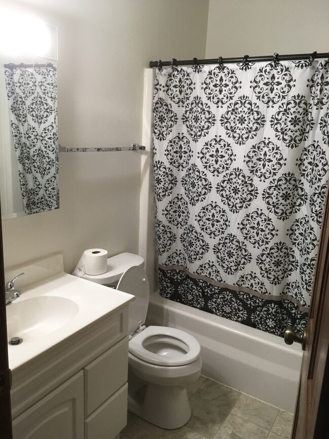 Photo - South Park Terrace Fifth Addition Lot 11 B... Unidad B