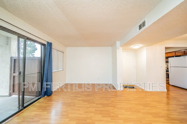 Photo - 8331 Vineyard Ave