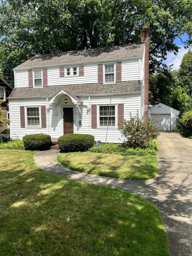 440 Mistletoe Ave Rental For Rent in Youngstown, OH