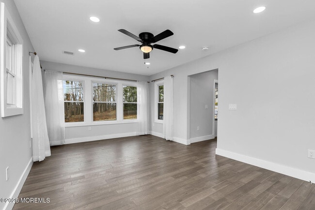 Photo - 91 Locust Ave