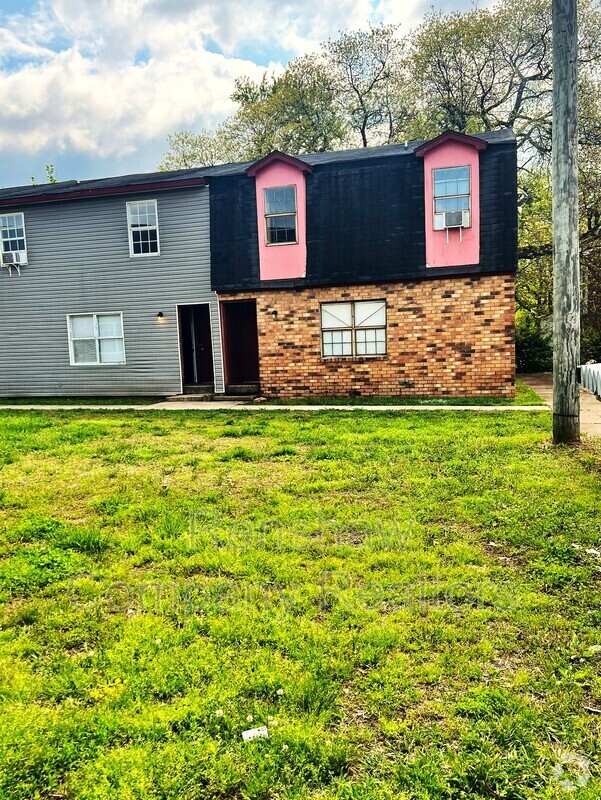 Building Photo - 268 Greenfield Dr Unit Apt C