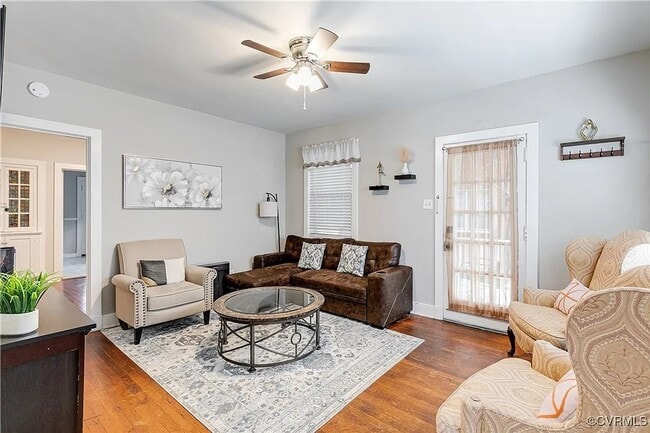 Photo - Charming 2-bedroom 1 bath Unit B