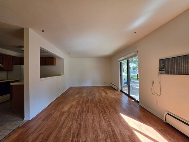 1895 Alpine Ave. Unidad G21