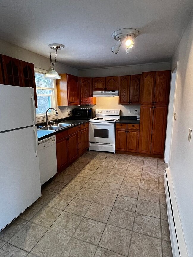 Photo - 1610 Greenland Rd