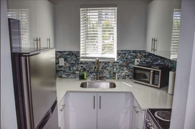 Photo - 329 Madison St Unidad FL2-ID1075797P