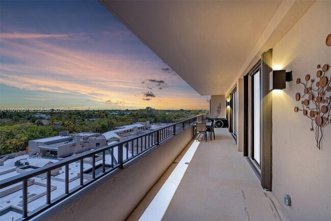 Building Photo - 151 Crandon Blvd Unit 525