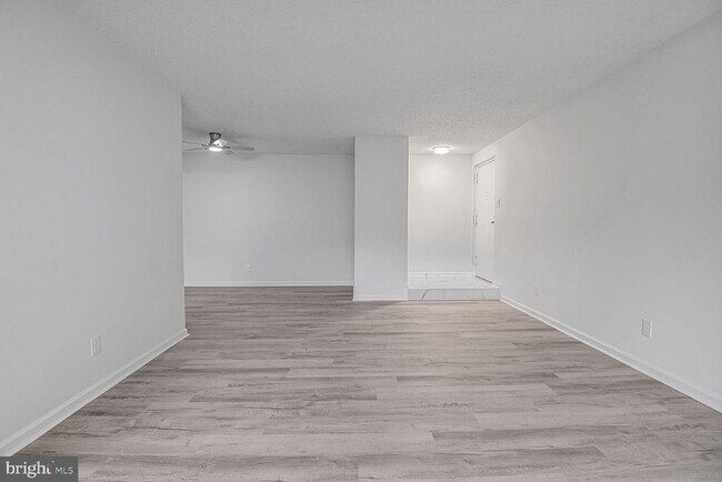 10223 Valentino Dr Unit 7313